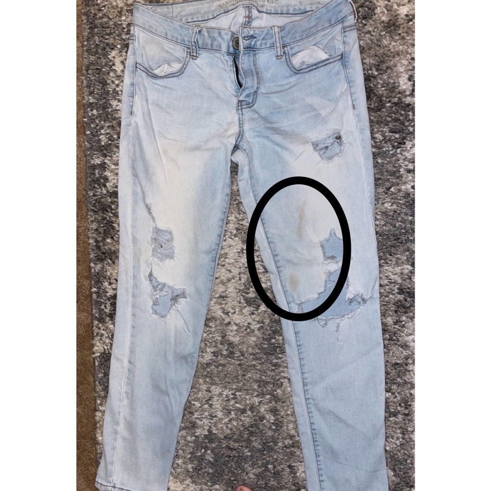 American Eagle jegging jeans, low rise, light blue size 10 short.